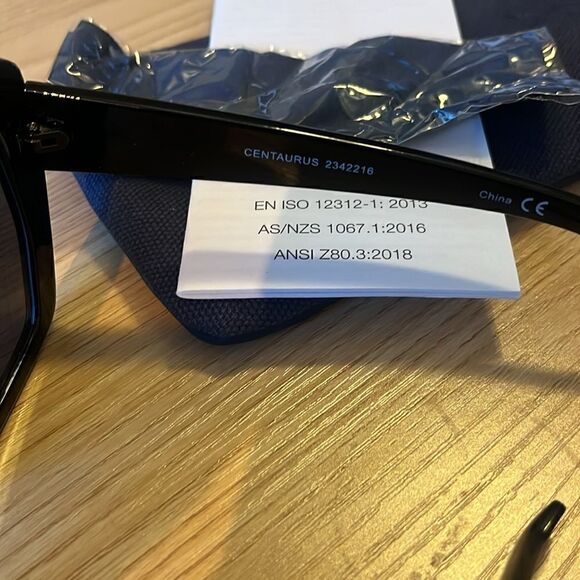 NWT AIRE Centaurus 55mm Square Sunglasses - Picture 7 of 9